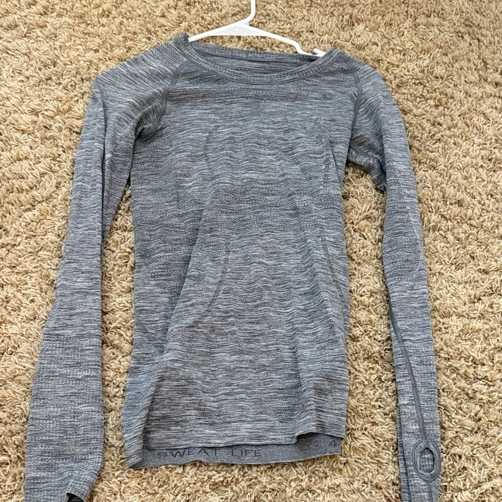lululemon athletica Gray Long Sleeve Top
